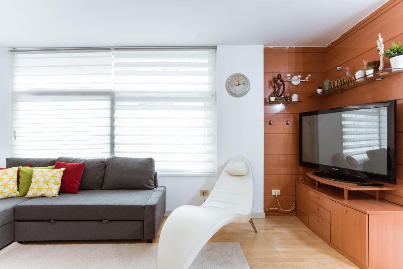 ברצלונה Two Bedroom Townhouse Within 10Min Walk From Beach מראה חיצוני תמונה