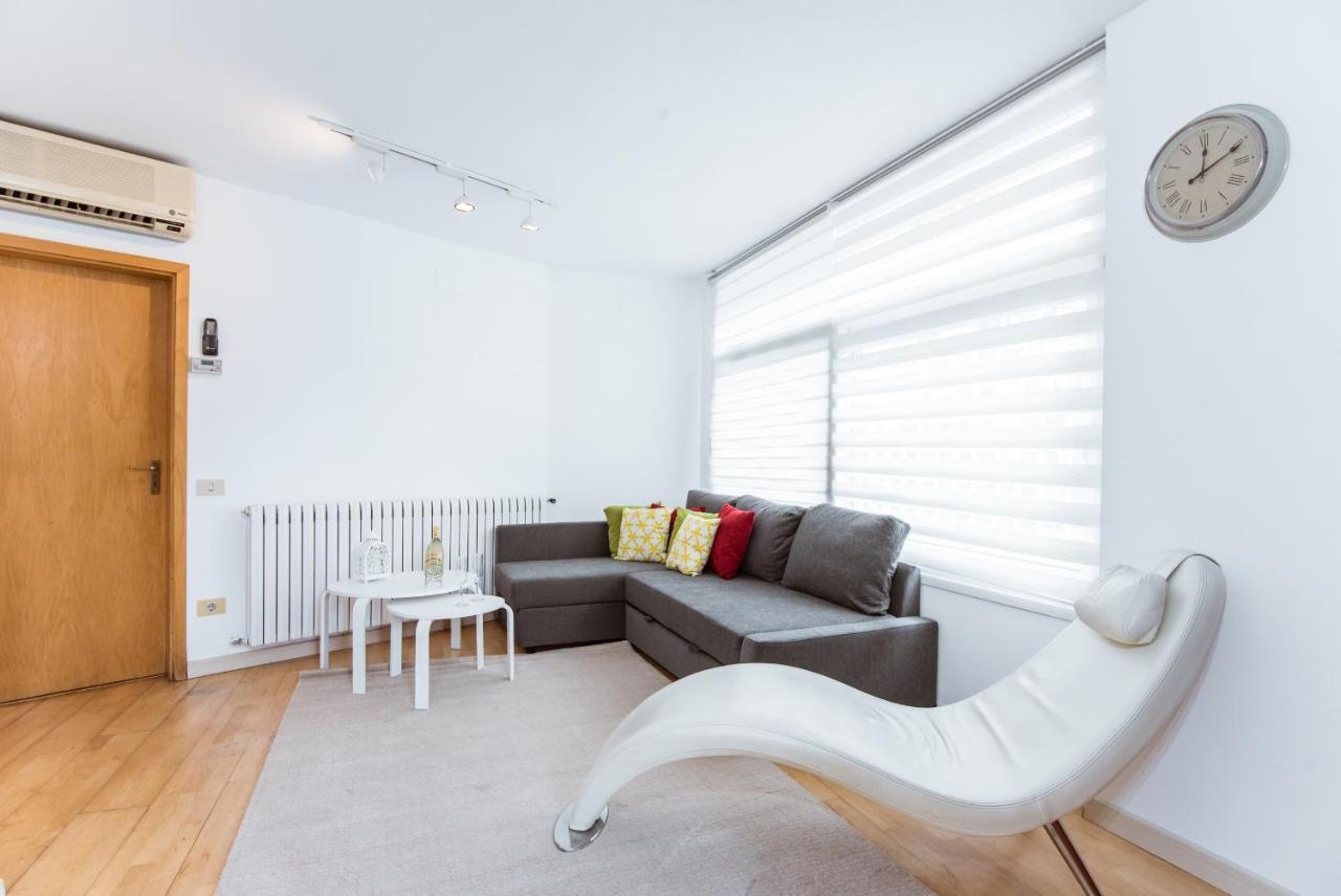 ברצלונה Two Bedroom Townhouse Within 10Min Walk From Beach מראה חיצוני תמונה