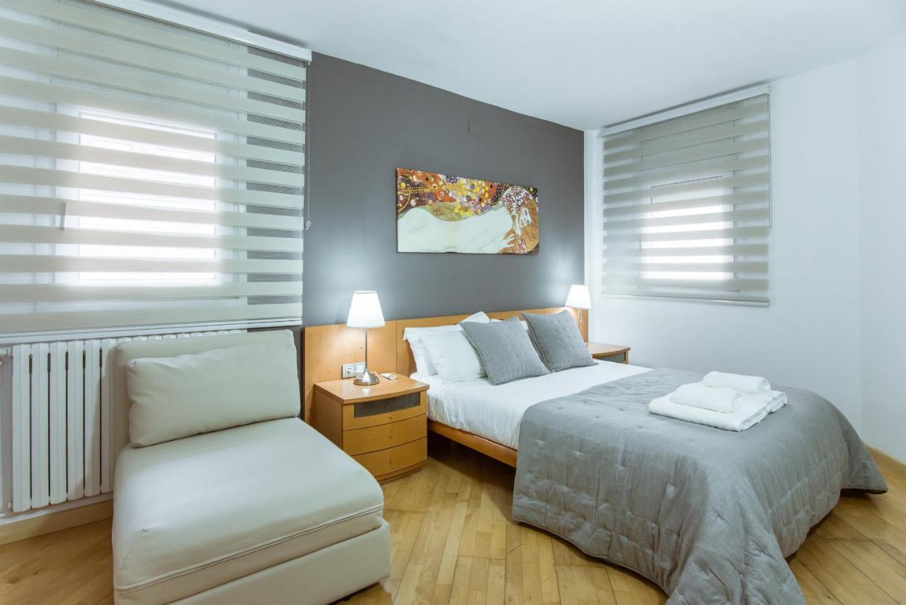 ברצלונה Two Bedroom Townhouse Within 10Min Walk From Beach מראה חיצוני תמונה